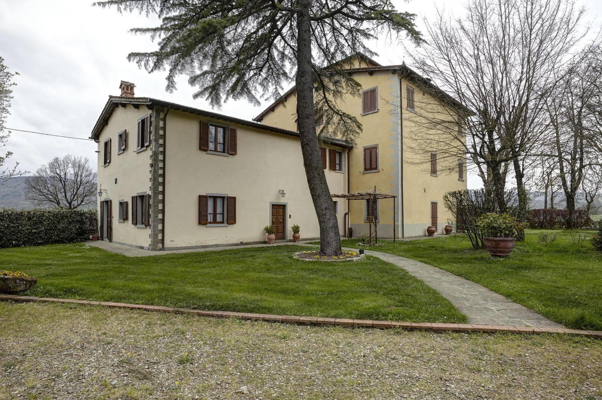 Palazzo Gatteschi Apartment Poppi Exterior photo