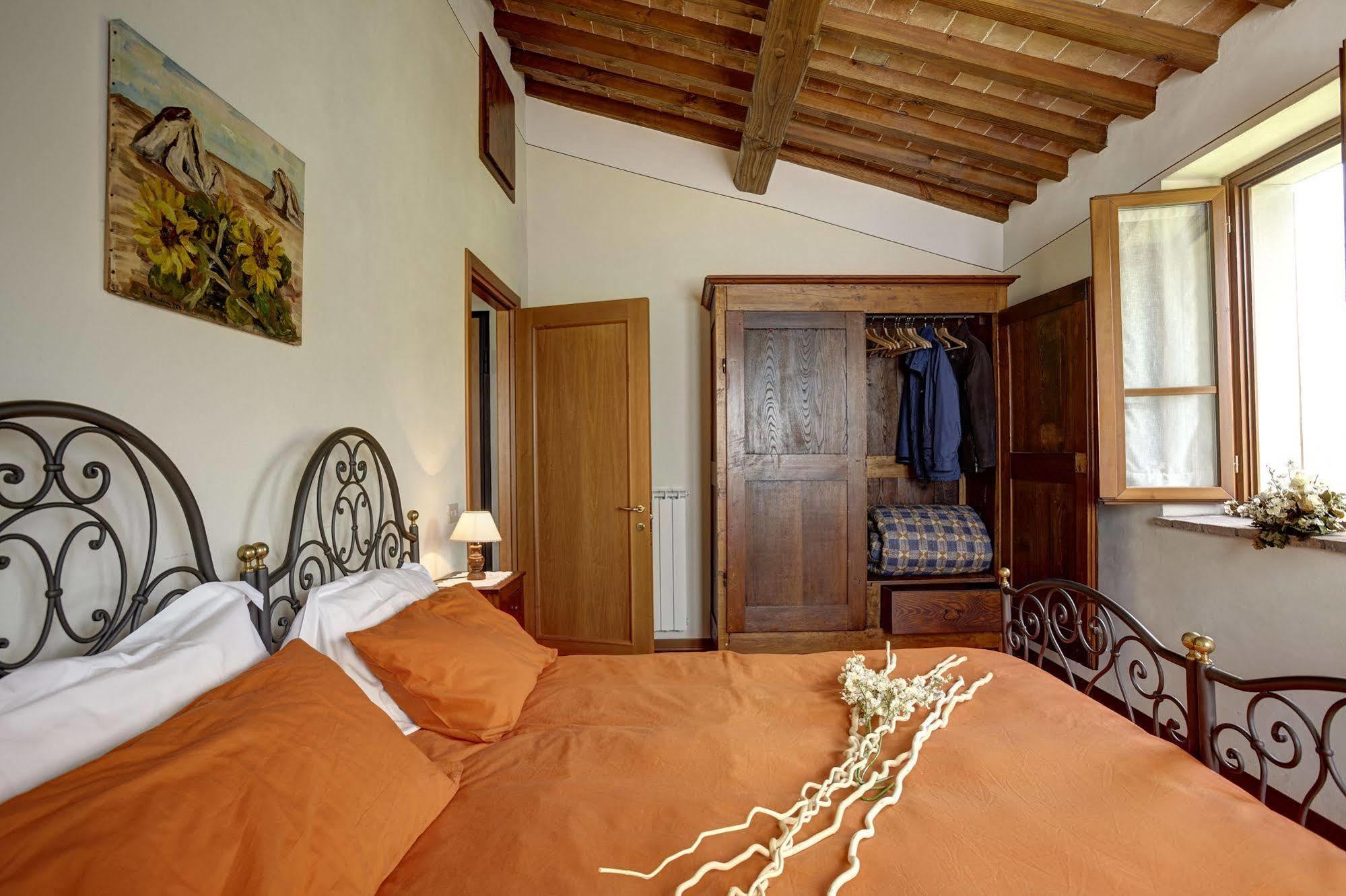 Palazzo Gatteschi Apartment Poppi Exterior photo